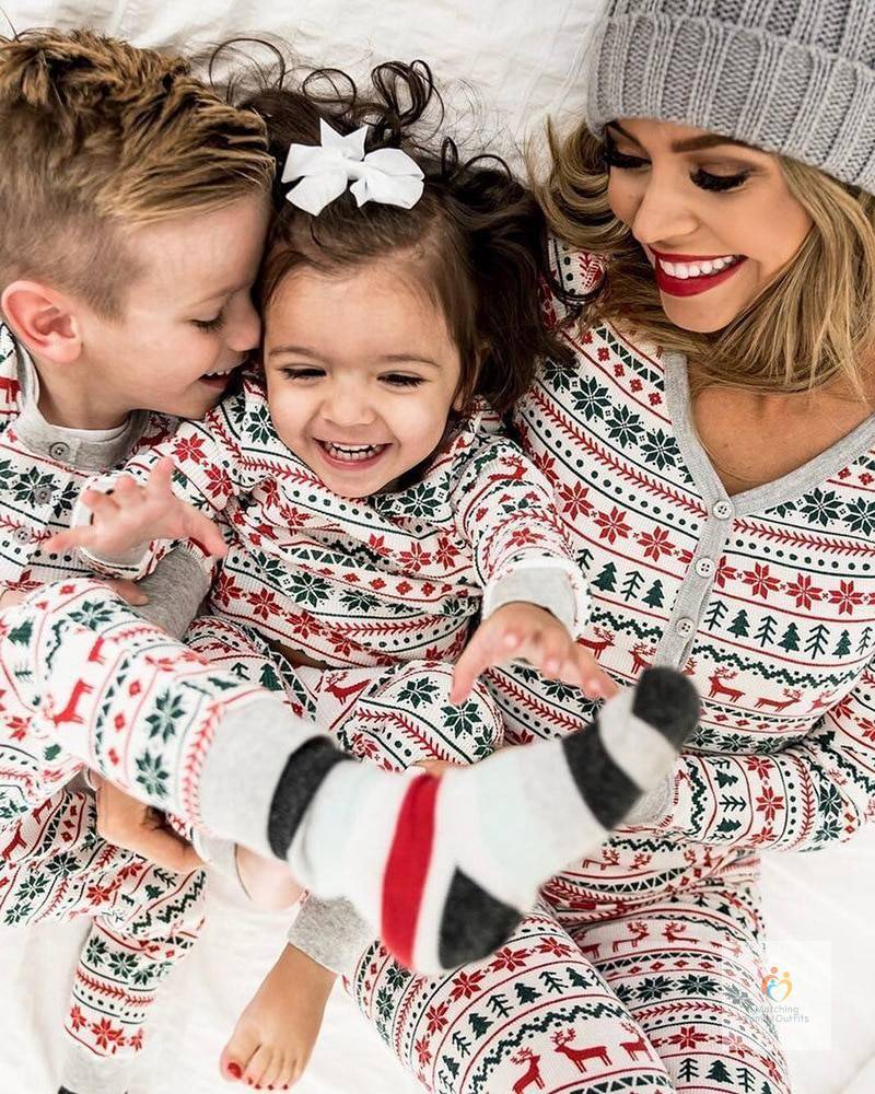 The Ultimate Christmas Gift Guide: Unique and Thoughtful Presents for Everyone