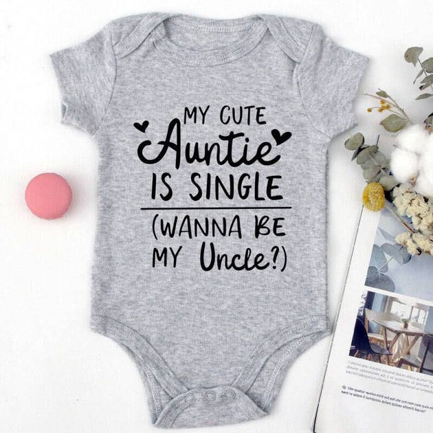 My Cute Auntie Is Single Wanna Be My Uncle