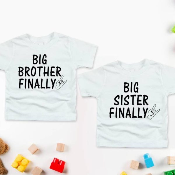 Big Brother - Big Sister Finally Kids T-shirts