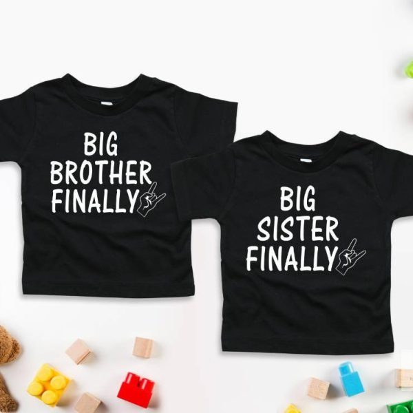 Big Brother - Big Sister Finally Kids T-shirts