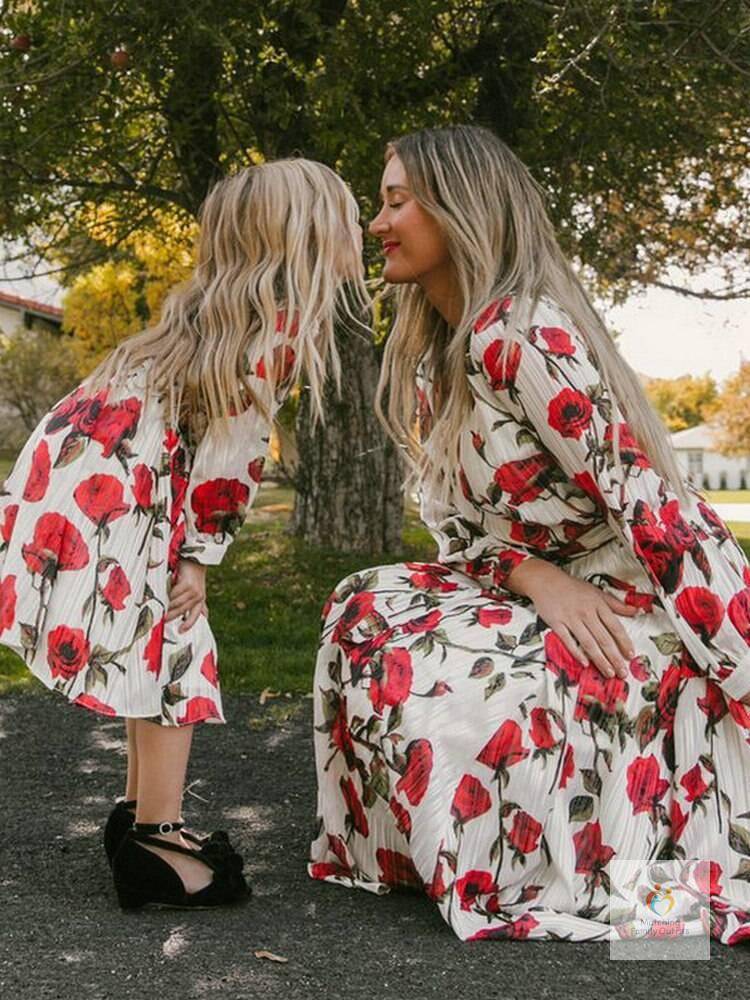 2021 Mom And Daughter Floral Long Sleeve Dress Clothes Family Look Matching Outfits Wedding Party Mommy And Me Long Dresses 5-12
