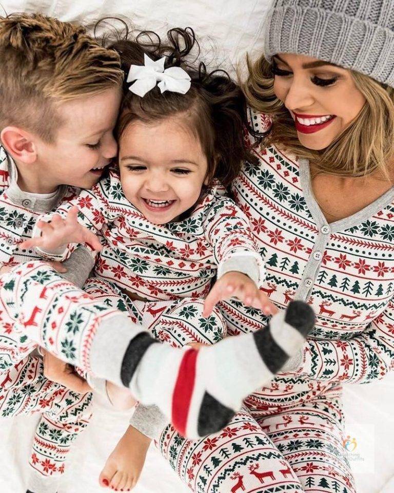 Christmas pajamas Archives - Matching Family Outfits