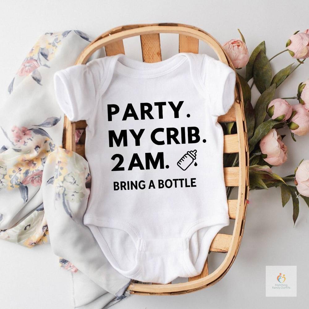 Party At My Crib Bodysuit Funny Baby Clothes Cute Jumpsuit Boys Girls Clothes Newborn White Casual Romper Infant Party Gift