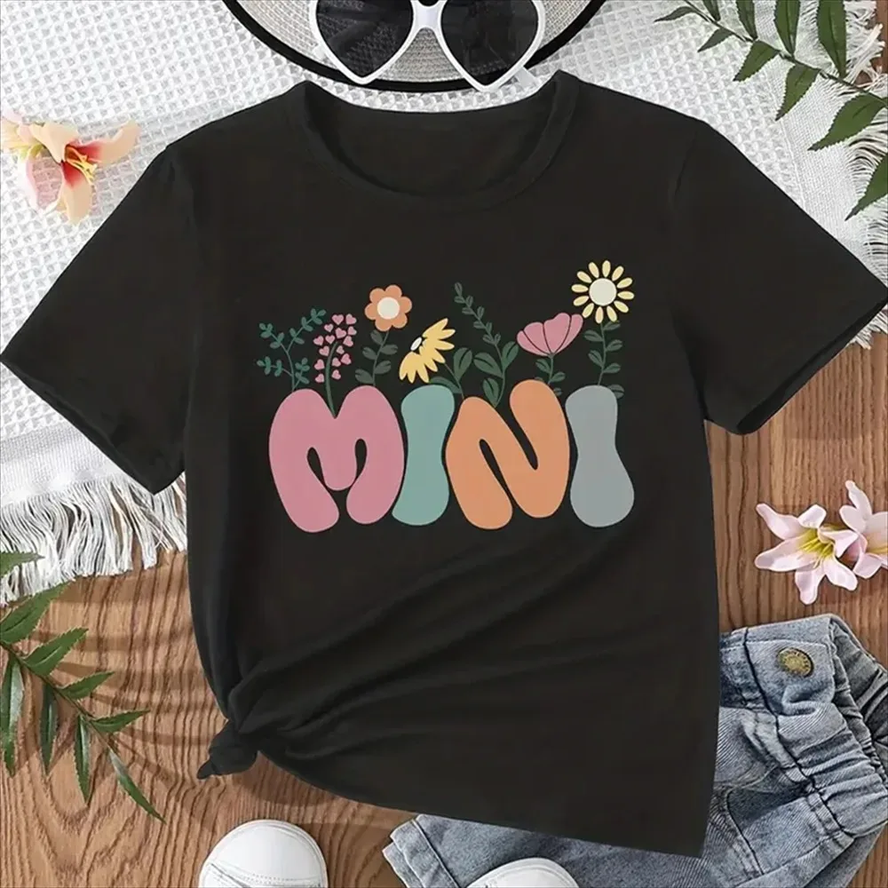 Summer Family Matching Outfits Mama and Mama’s Mini Tshirt Mother Daughter Mum T-Shirt Tops Toddler Baby Kids Girls Clothes