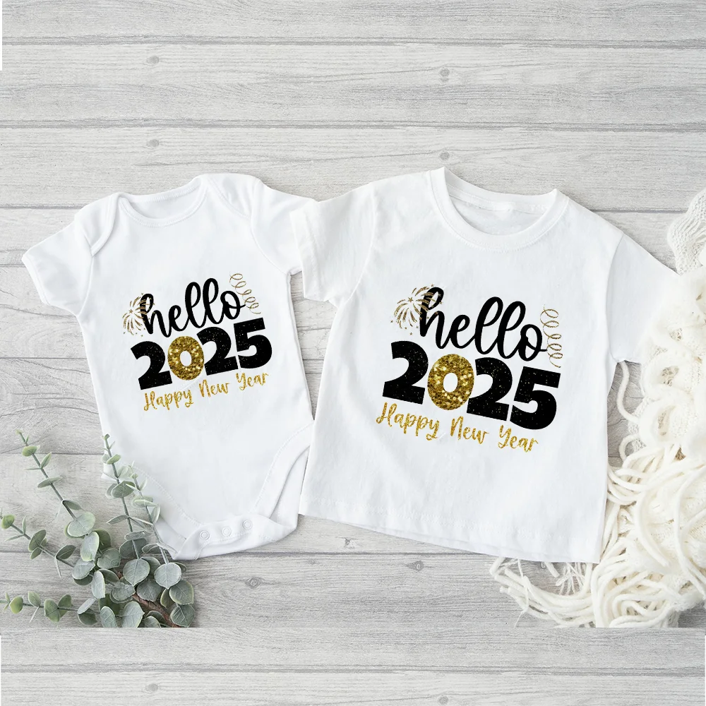 Happy New Year Hello 2025 Family Matching Outfits Daddy Mommy Kids T-shirt Baby Romper Family Shirts New Year Family Clothes