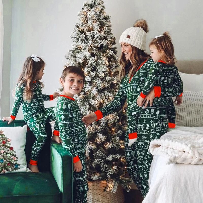 2024 Christmas Family Matching Pajamas Set Mother Father Kids Clothes Family Look Outfit Baby Girl Rompers Sleepwear Pyjamas