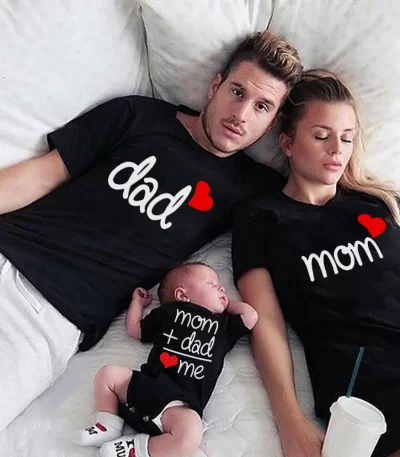Dad Mom And Me Family Matching clothes Simple family look T shirts Daddy Mommy and Me t-shirt Father Son Mother Daughter Outfits